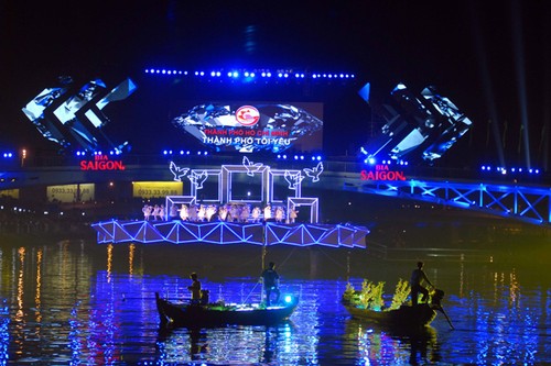 Ho Chi Minh city’s new-year celebration - ảnh 1